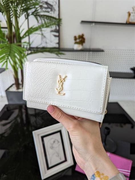 гаманець ysl|Yves Saint Laurent .